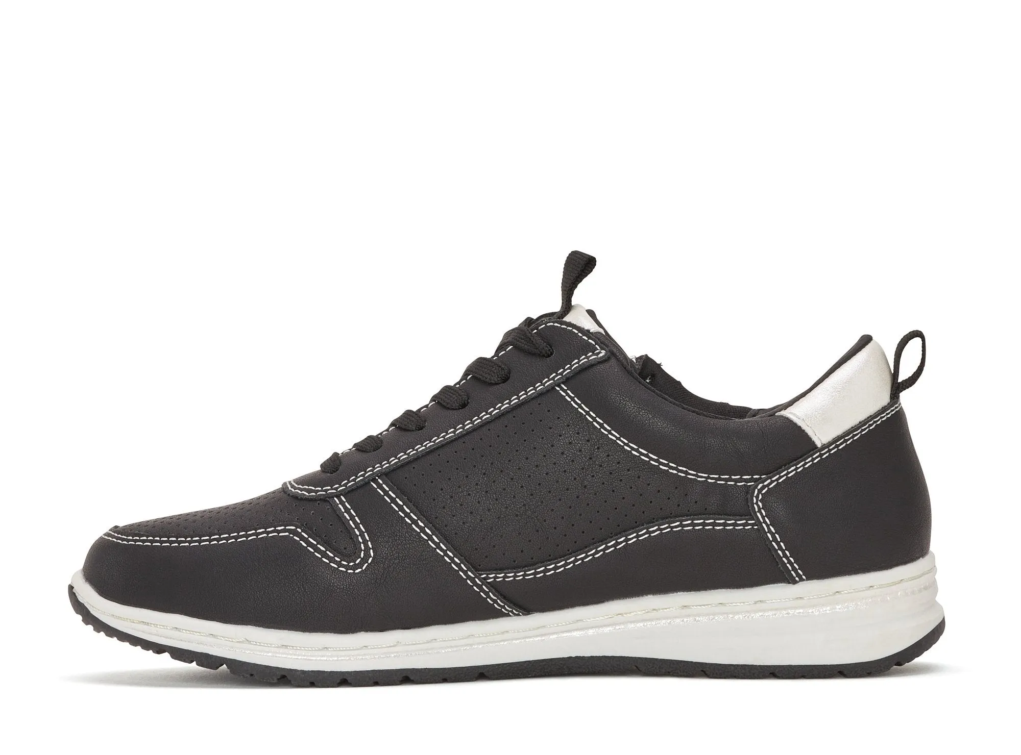 Cross Country Flat Shoes Magnetic