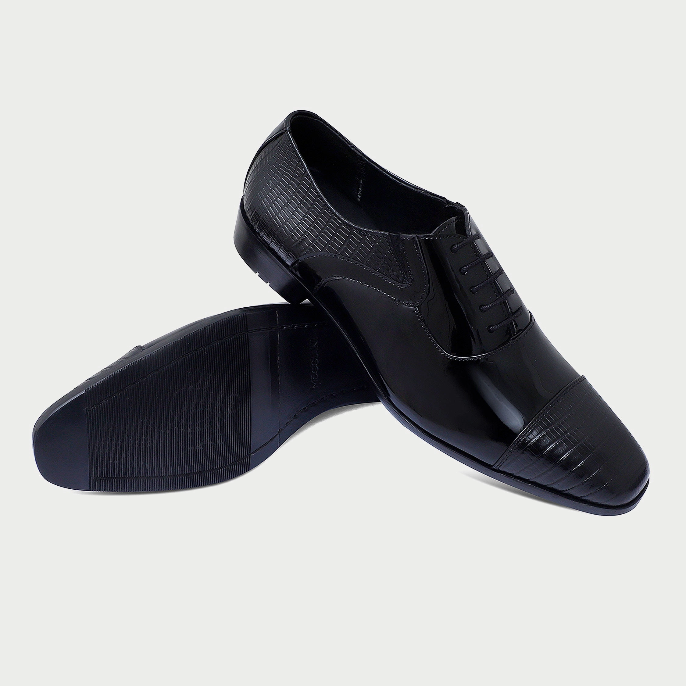 Badminton Shoes Upcourt 5 MM2009-BLACK