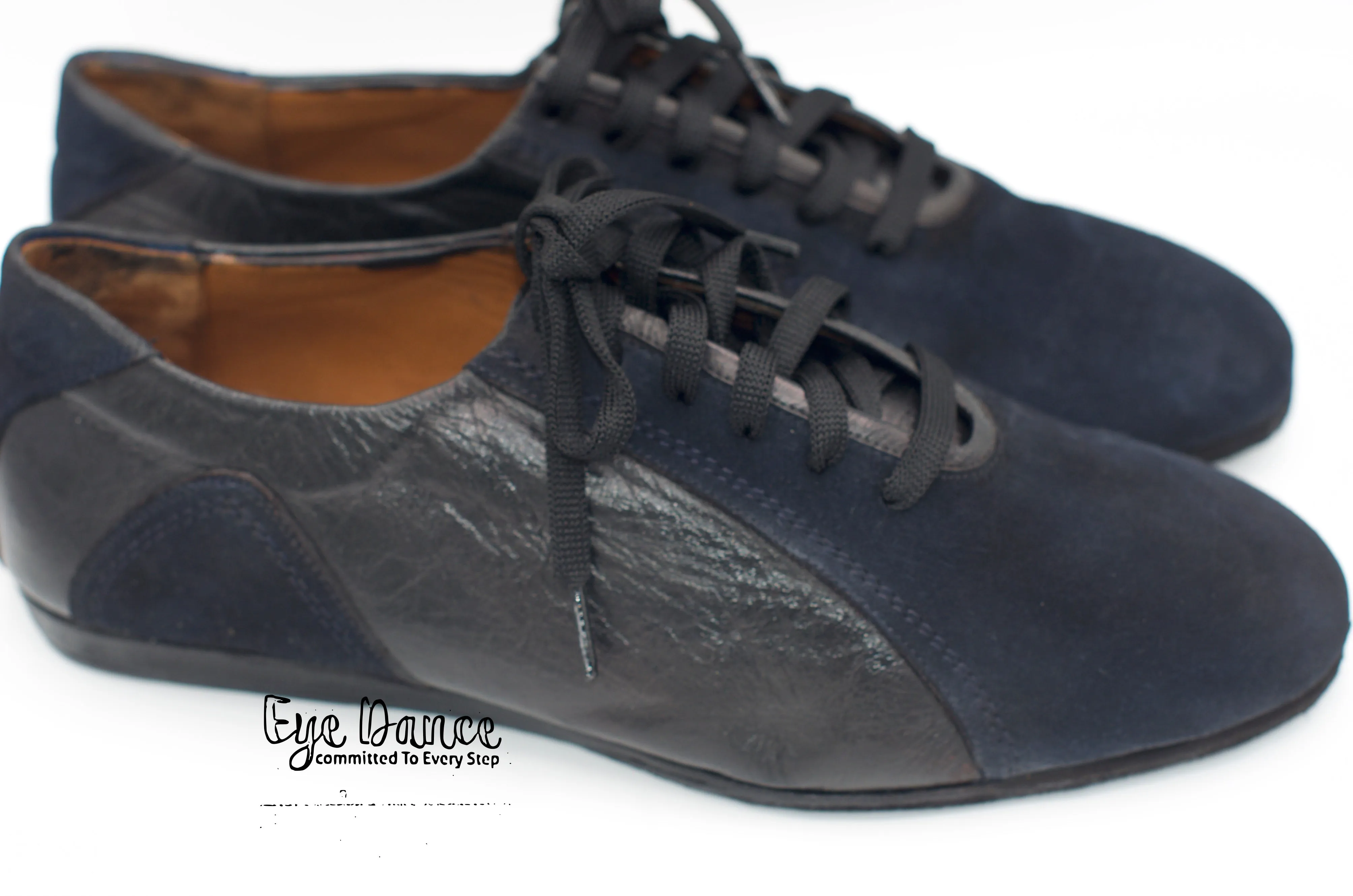 Portland Paw Sneakers