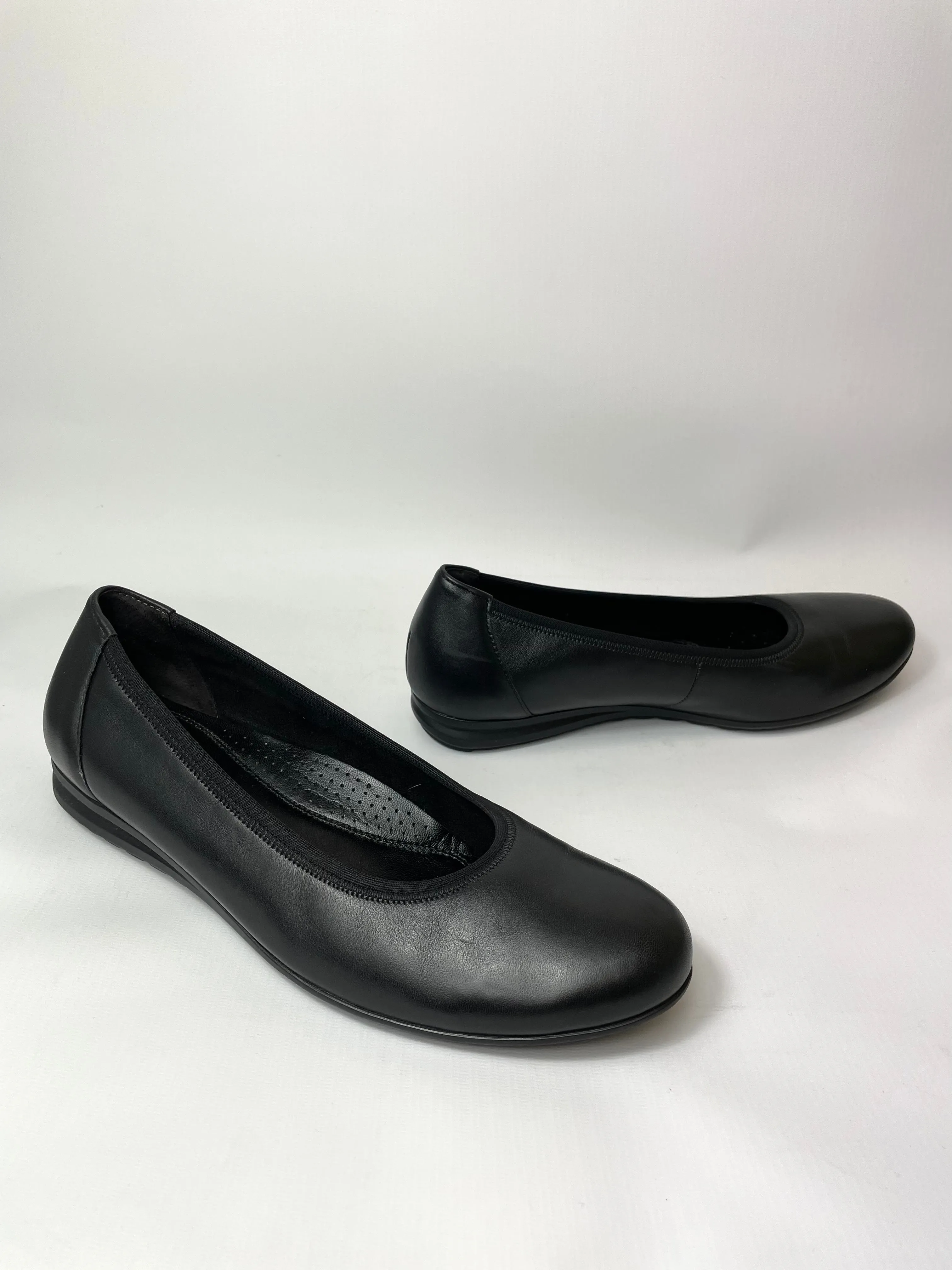 Flat Cocktail Shoes Gabor Flat Leather Slip-On Womens Shoes Black