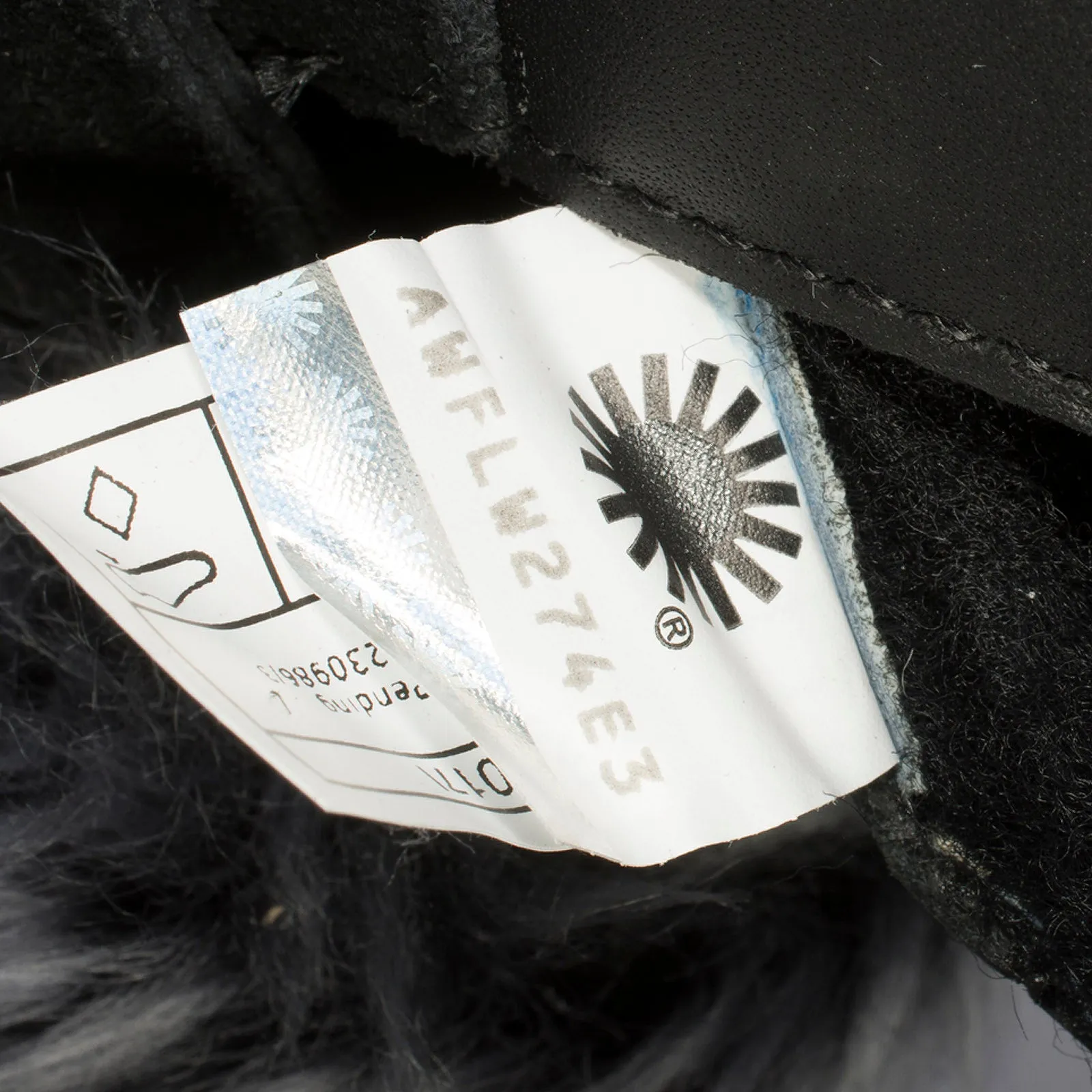 UGG Isley Waterproof Black Boots Bedstu Boots