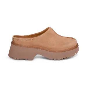 UGG New Heights Clog Chestnut Shoes - Women's Chicken Slippers