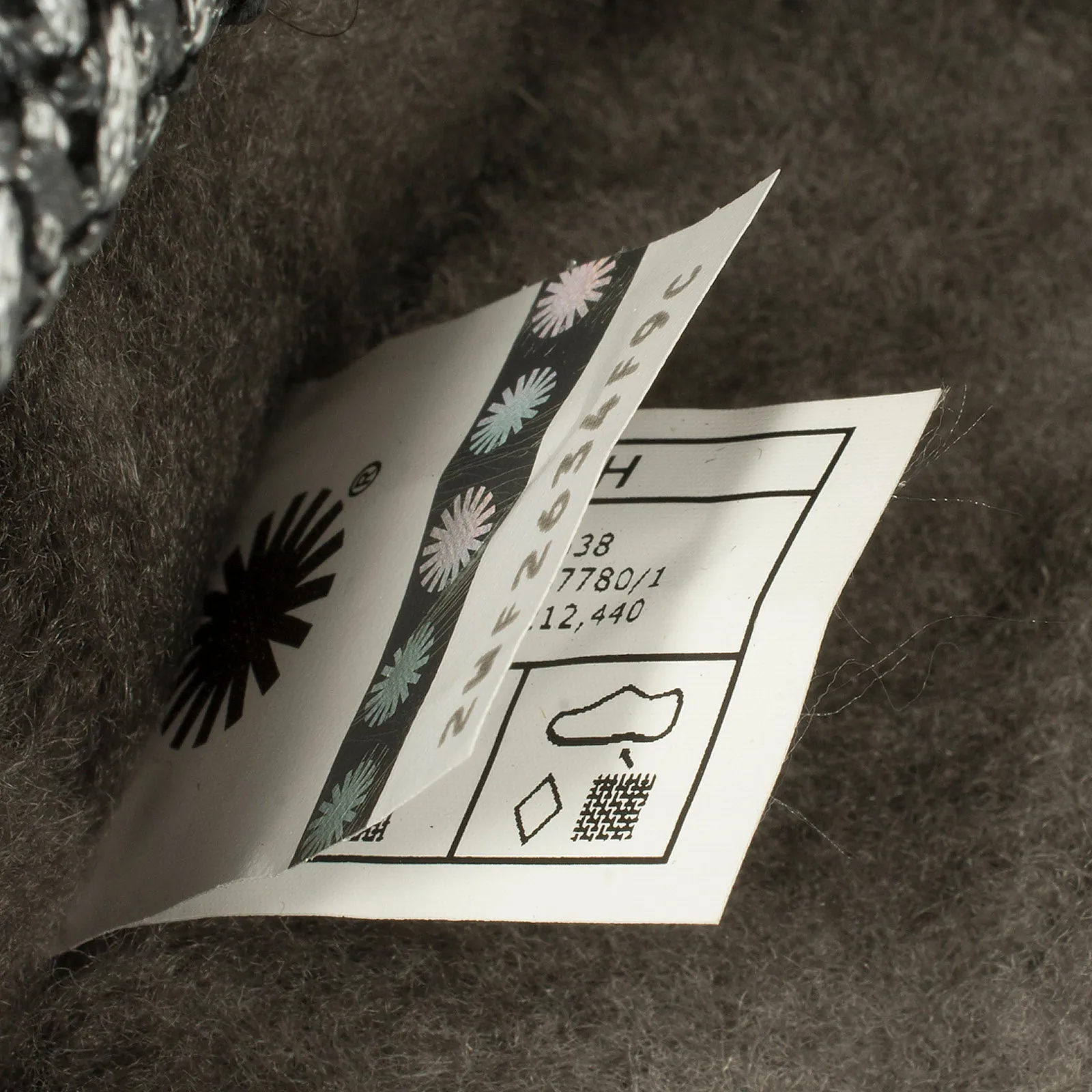 UGG Tasman Wool Black TNL Slippers - Men's Converse Jack Purcell Casual Shoes