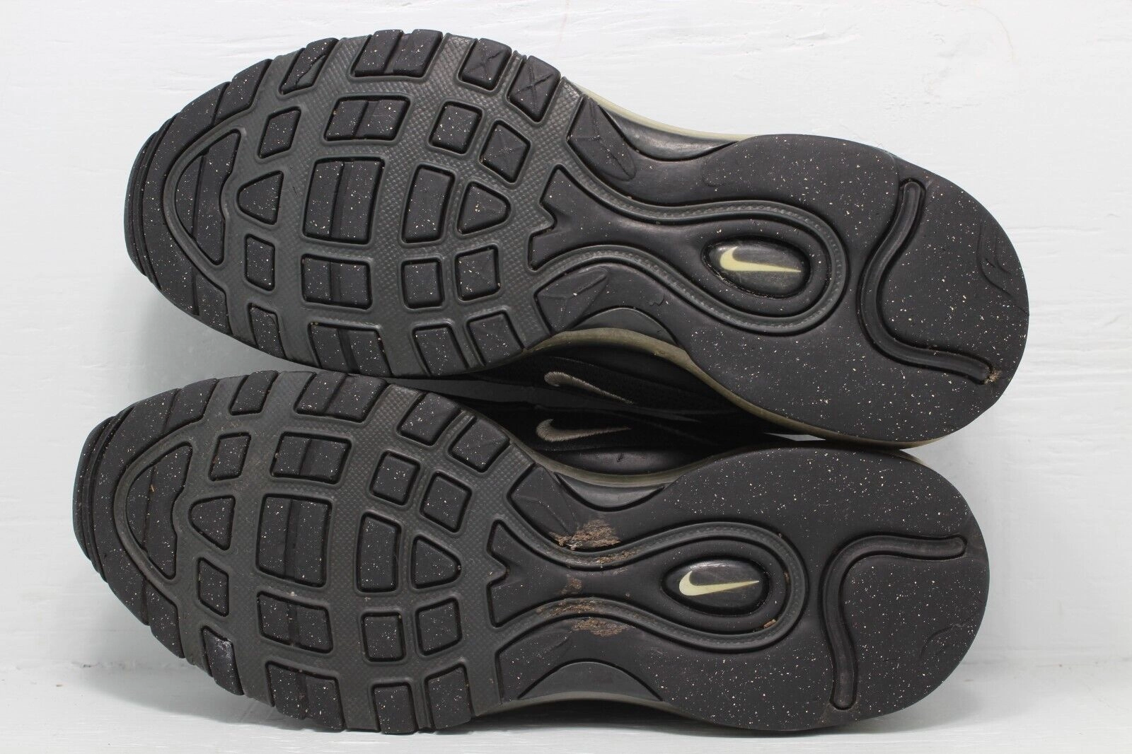 Nike Air Max 97 Black (GS) Size 6 Orange Nike Shoes