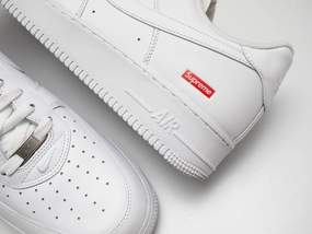 First Nike Shoes Tnis Nike - Air Force One x Supreme / Branco