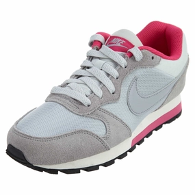 Nike Md Runner 2 Womens Style : 749869 Oreo Nike Shoes