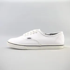 Plain Toe Oxfords VANS AUTHENTIC