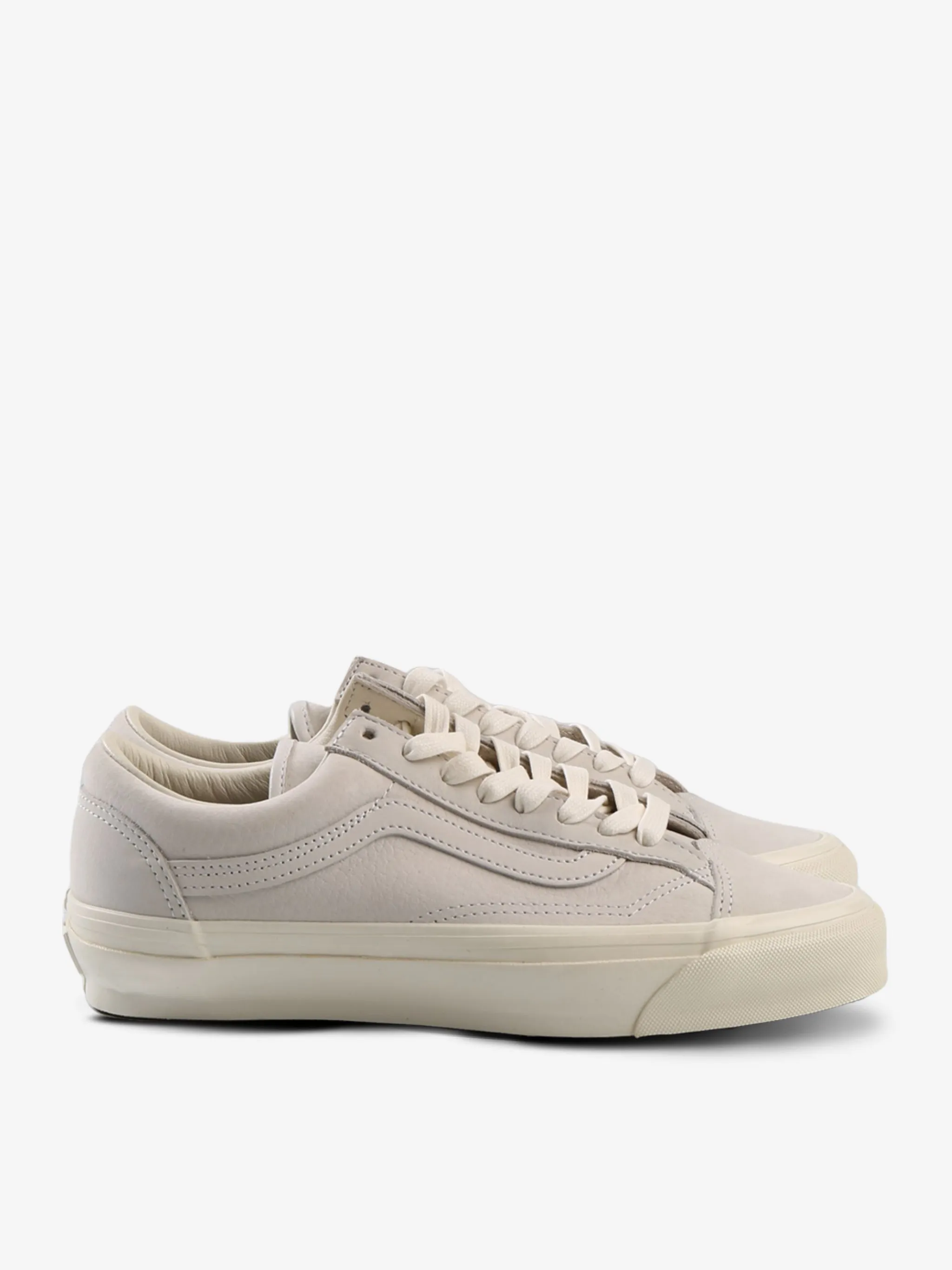 Planet Fitness Sneakers Vans - Men Old Skool 36 Le Marais in White xld