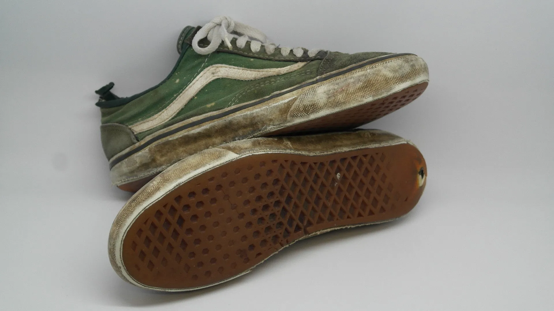 Net Skate Shoe vintage vans style #36 ~ US8?