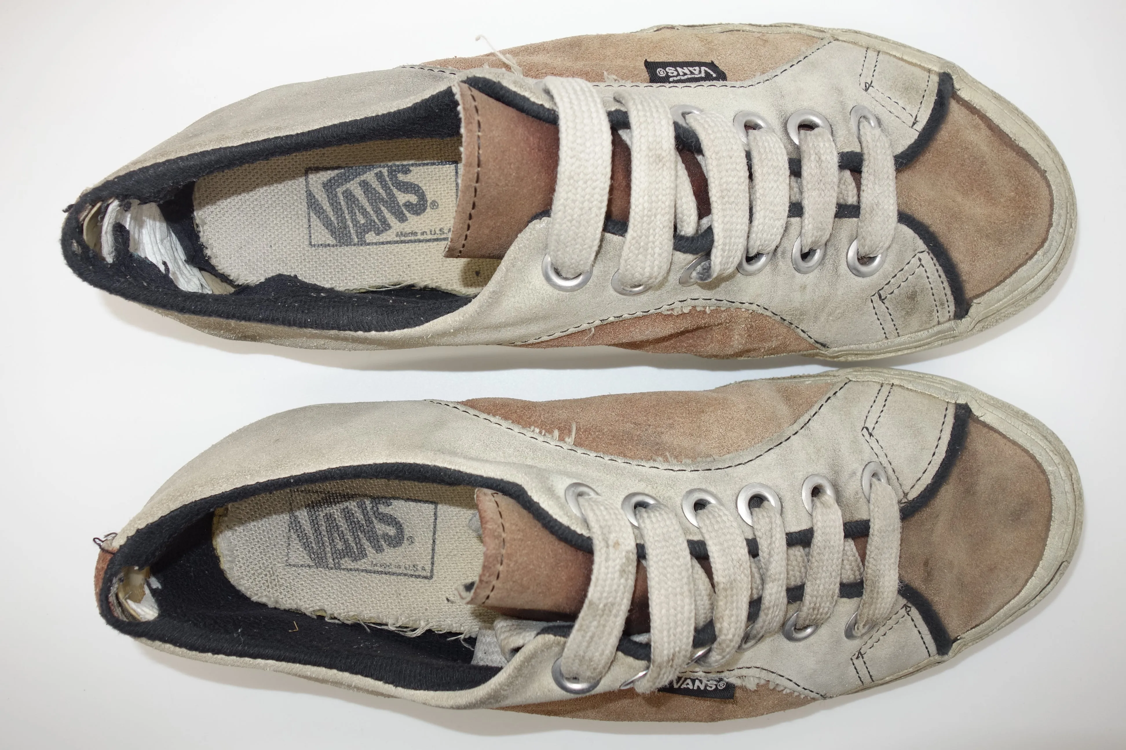 Skate Shoes Wearing Out vintage van's style #86 ~ US8.5 ?