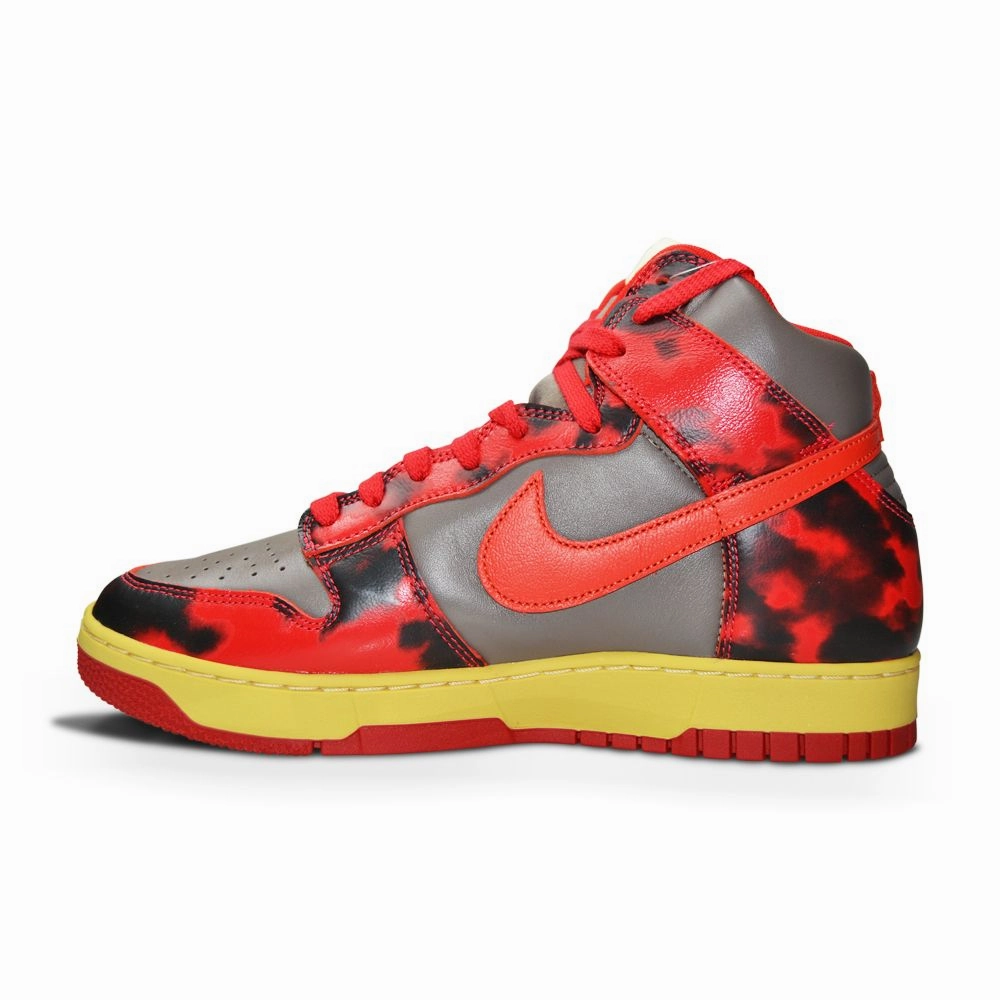 Womens Nike Dunk Hi 1985 SP "Acid Wash" - DD9404 600 - University Chile Red High Heels Pose